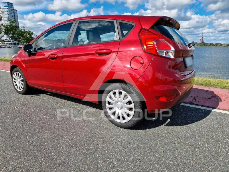 2016 Ford FIESTA