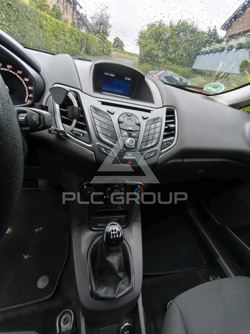 2016 Ford FIESTA