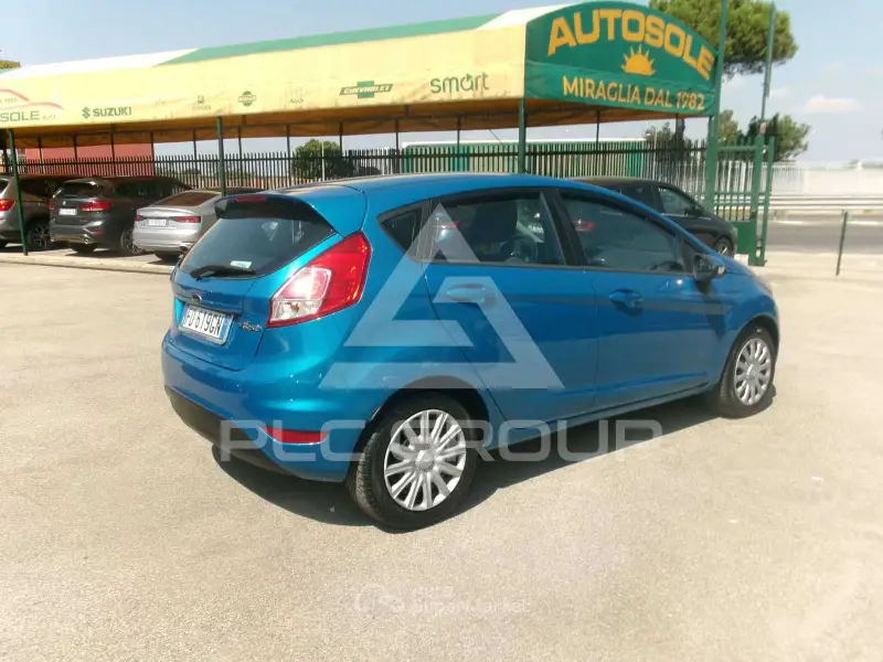 2016 Ford FIESTA