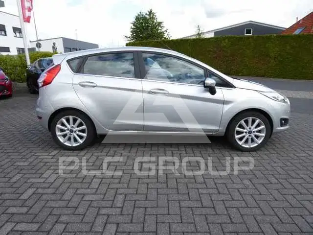 2016 Ford FIESTA