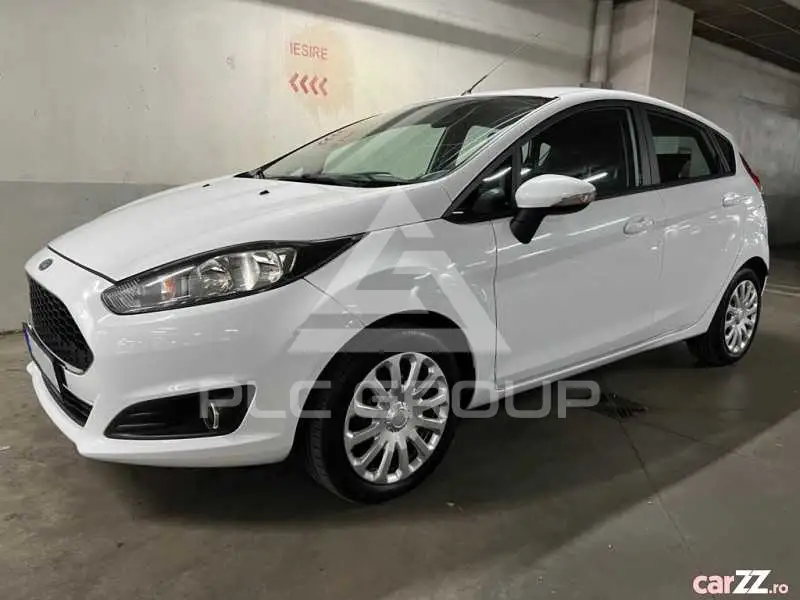 2016 Ford FIESTA