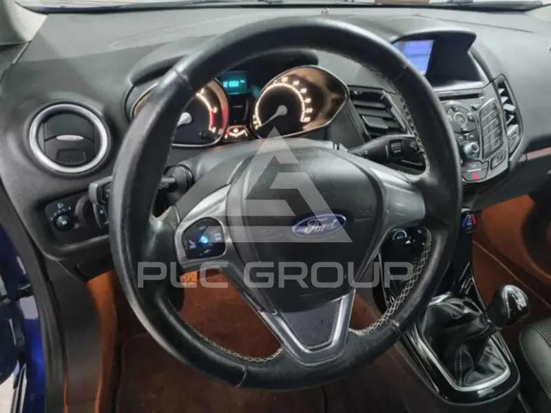 2016 Ford FIESTA