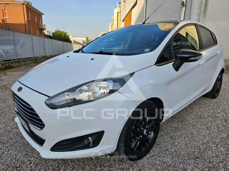 2016 Ford FIESTA