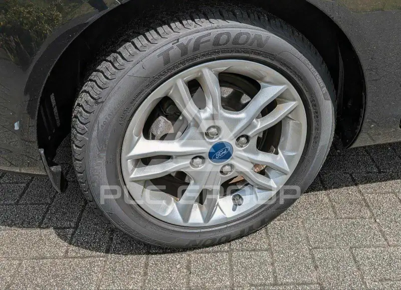 2016 Ford FIESTA