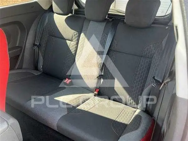 2016 Ford FIESTA