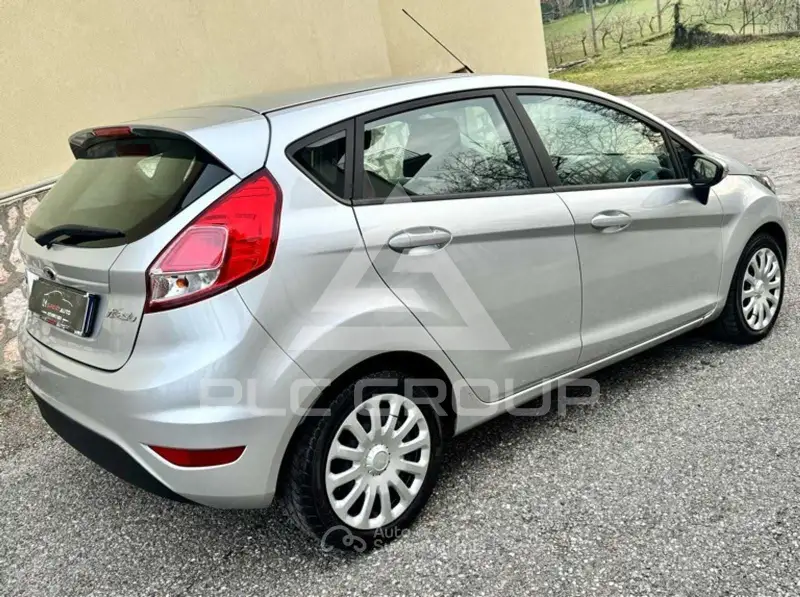 2016 Ford FIESTA