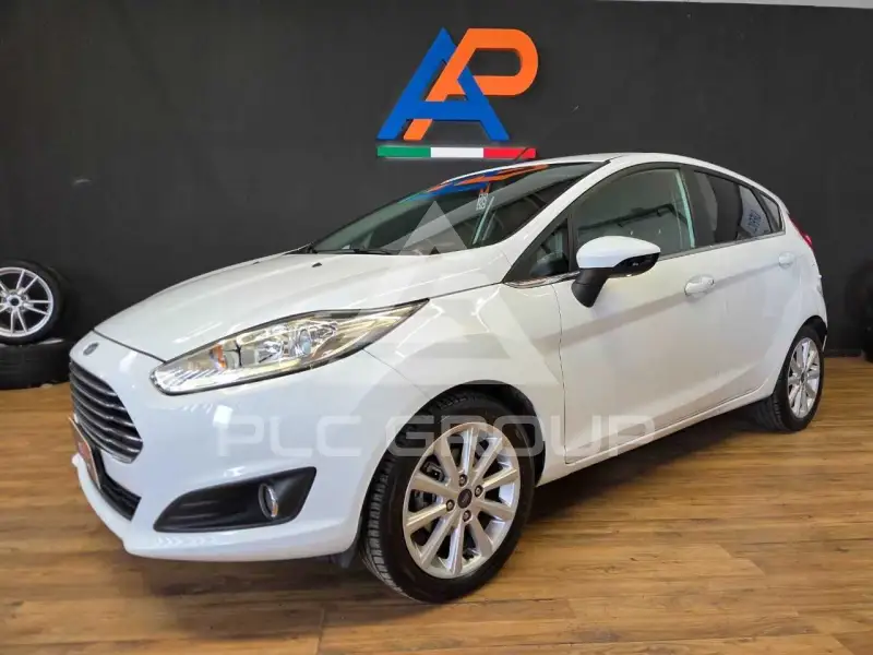 2016 Ford FIESTA