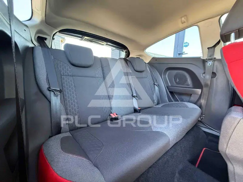 2016 Ford FIESTA