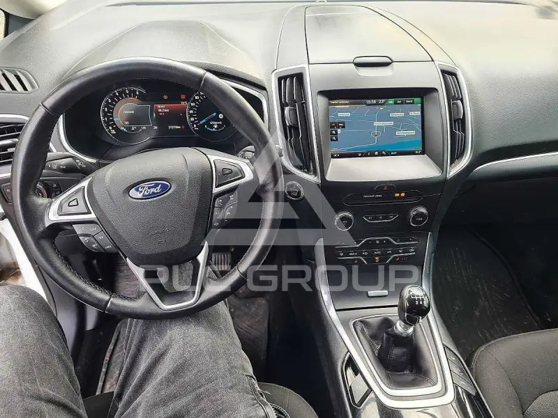 2016 Ford GALAXY