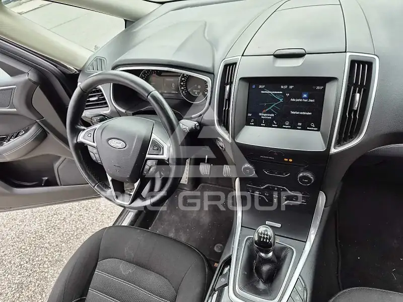 2016 Ford GALAXY