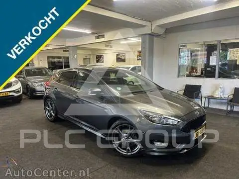 2016 Ford FOCUS