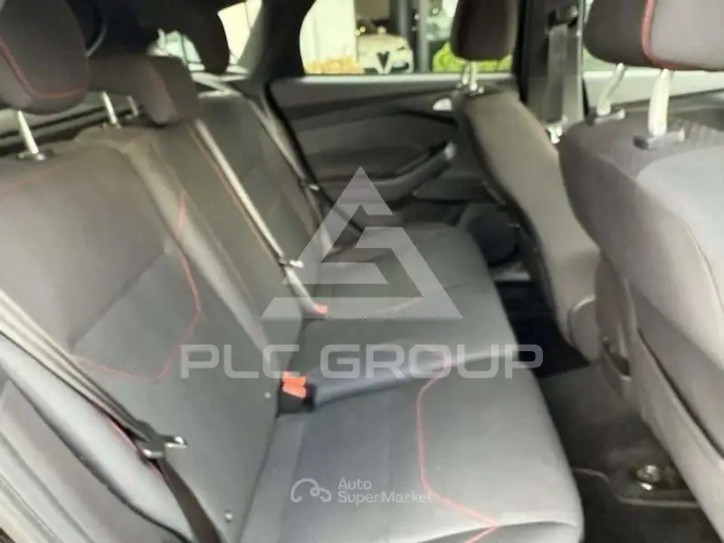2016 Ford FOCUS