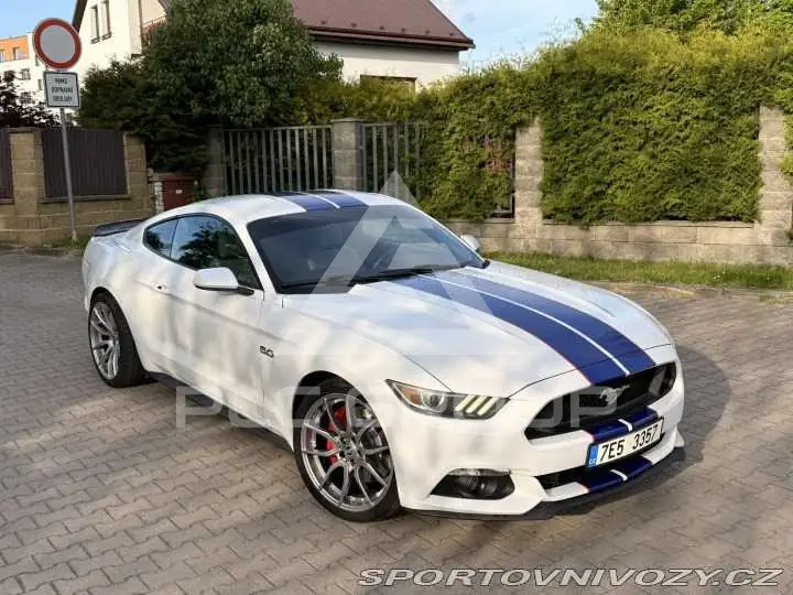 2016 Ford MUSTANG