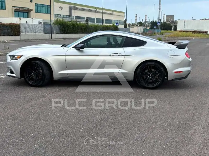 2016 Ford MUSTANG