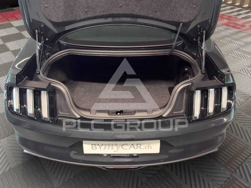 2016 Ford MUSTANG