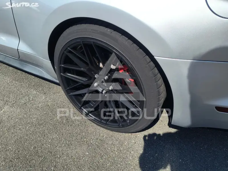 2016 Ford MUSTANG