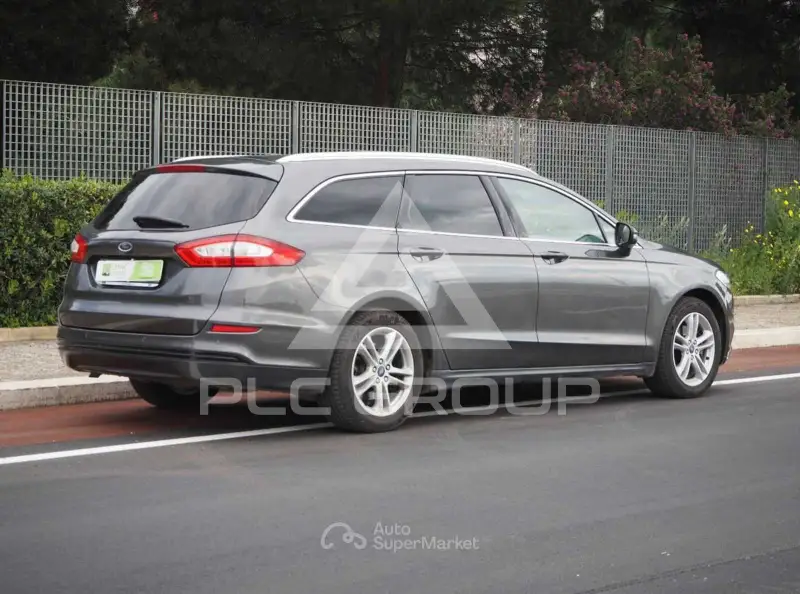 2016 Ford Mondeo