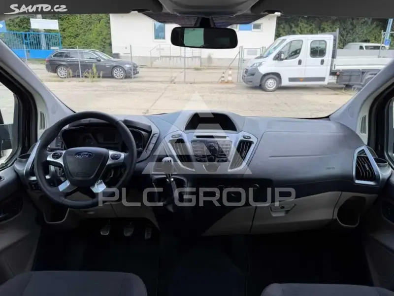 2016 Ford Tourneo