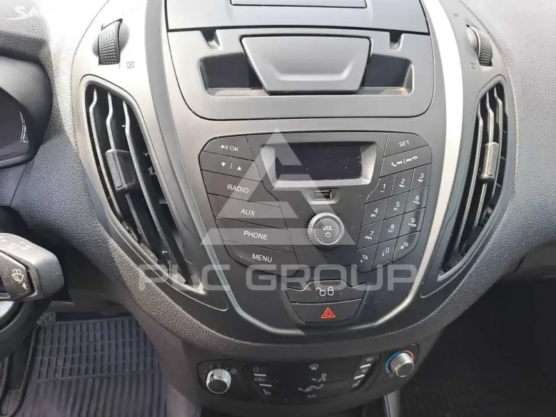 2016 Ford Tourneo