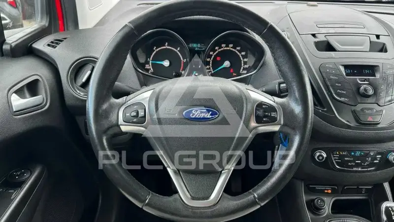 2016 Ford Tourneo