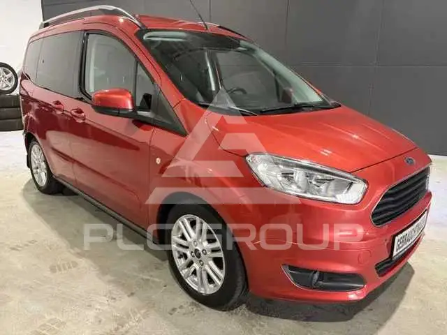 2016 Ford Tourneo