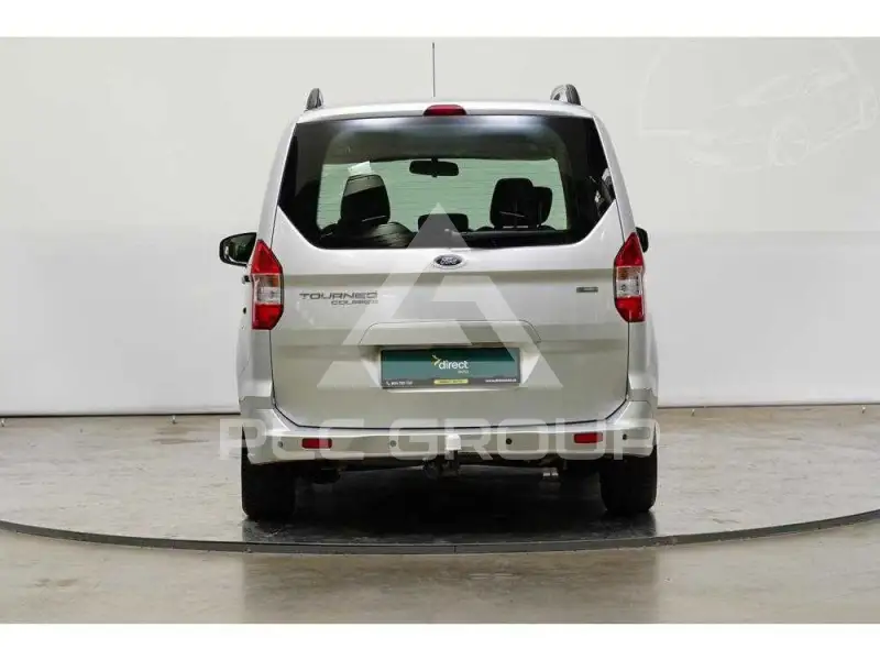 2016 Ford Tourneo