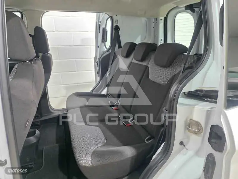 2016 Ford Tourneo