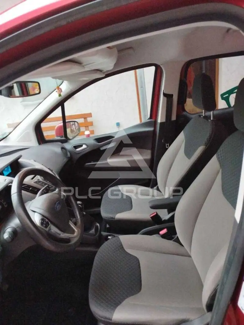 2016 Ford Tourneo