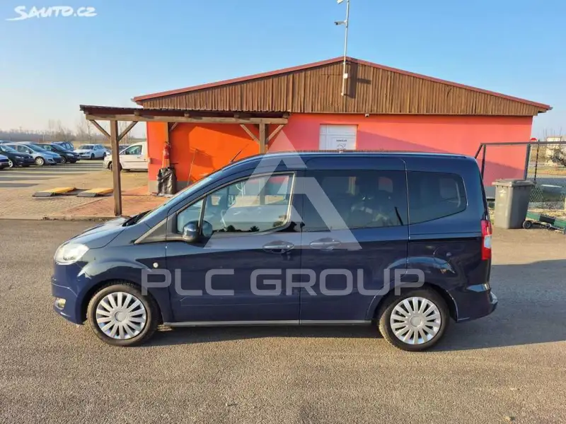 2016 Ford Tourneo