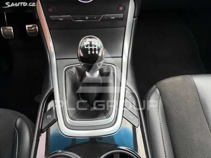 2016 Ford EDGE