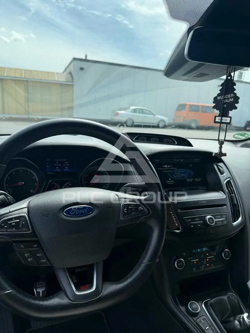 2016 Ford FOCUS