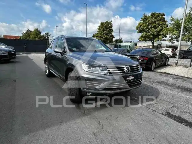 2016 Volkswagen Touareg