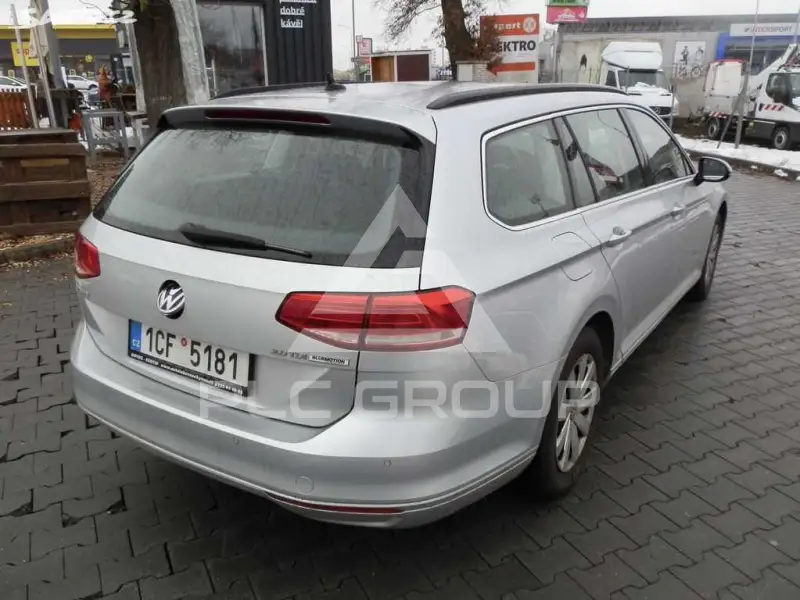 2016 Volkswagen Passat