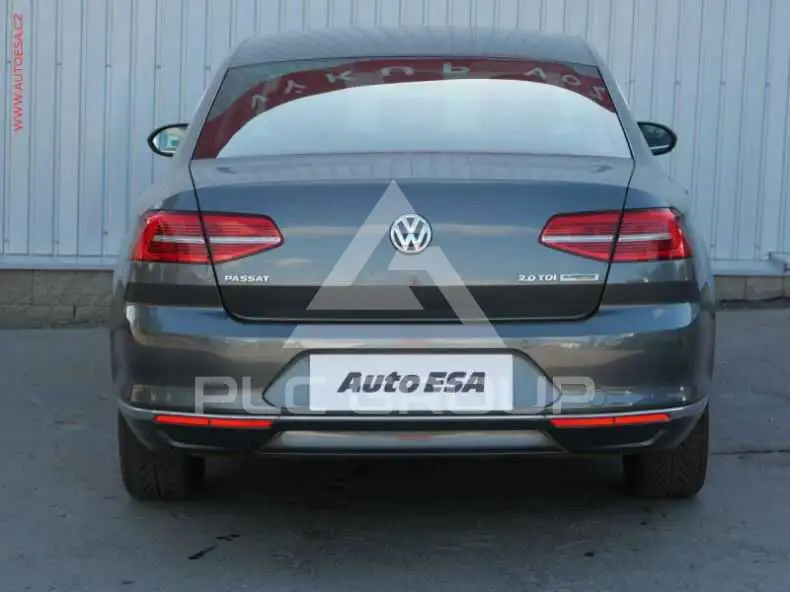 2016 Volkswagen Passat