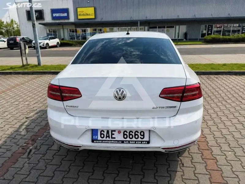 2016 Volkswagen Passat