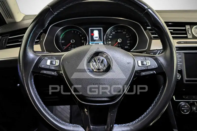 2016 Volkswagen Passat
