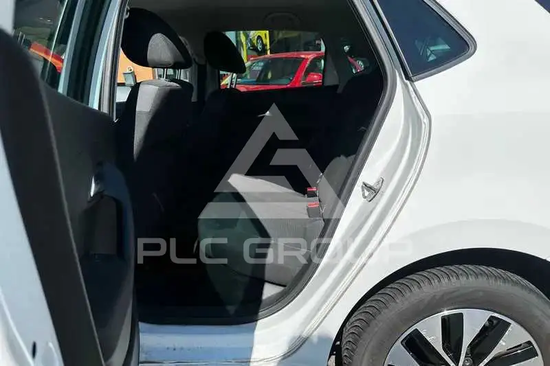 2016 Volkswagen Polo