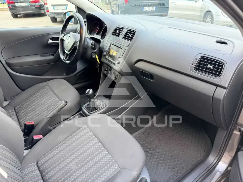 2016 Volkswagen Polo