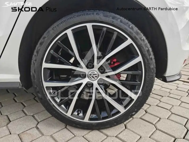 2016 Volkswagen Polo