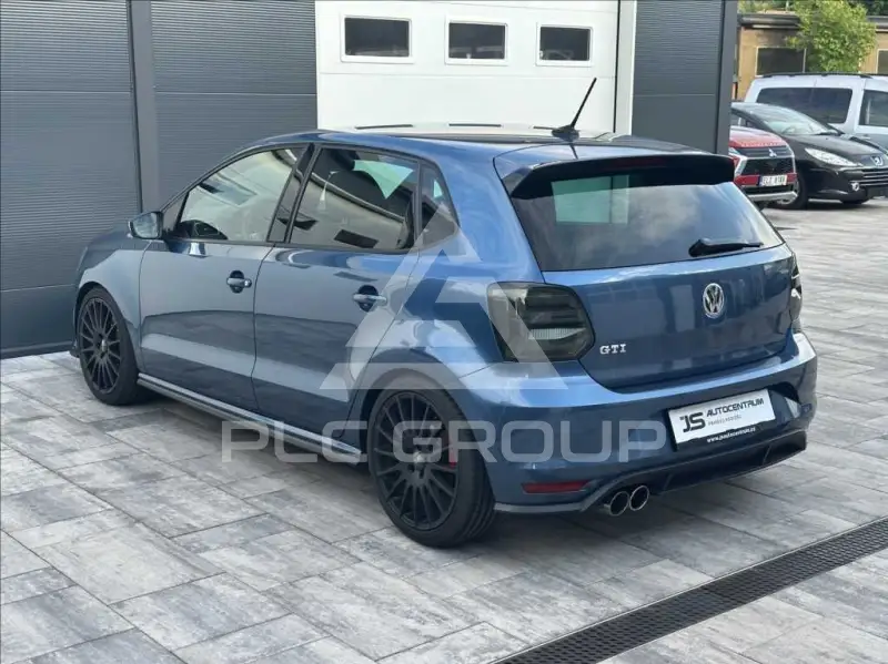 2016 Volkswagen Polo