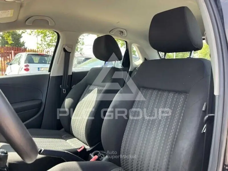 2016 Volkswagen Polo