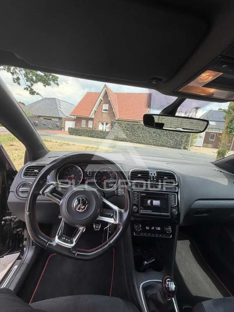 2016 Volkswagen Polo