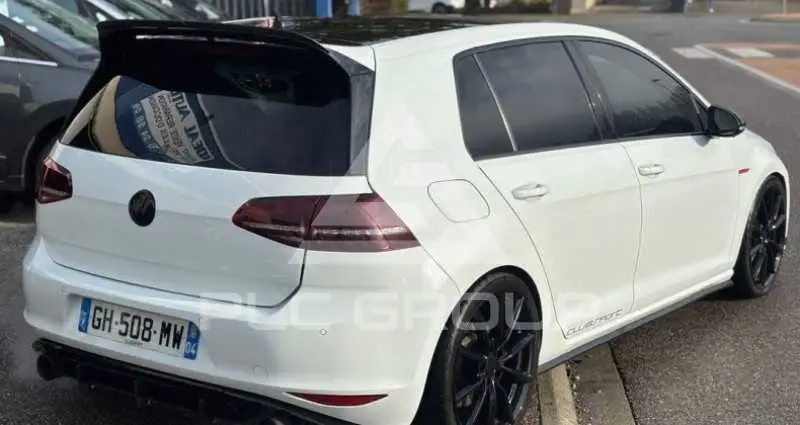 2016 Volkswagen GOLF