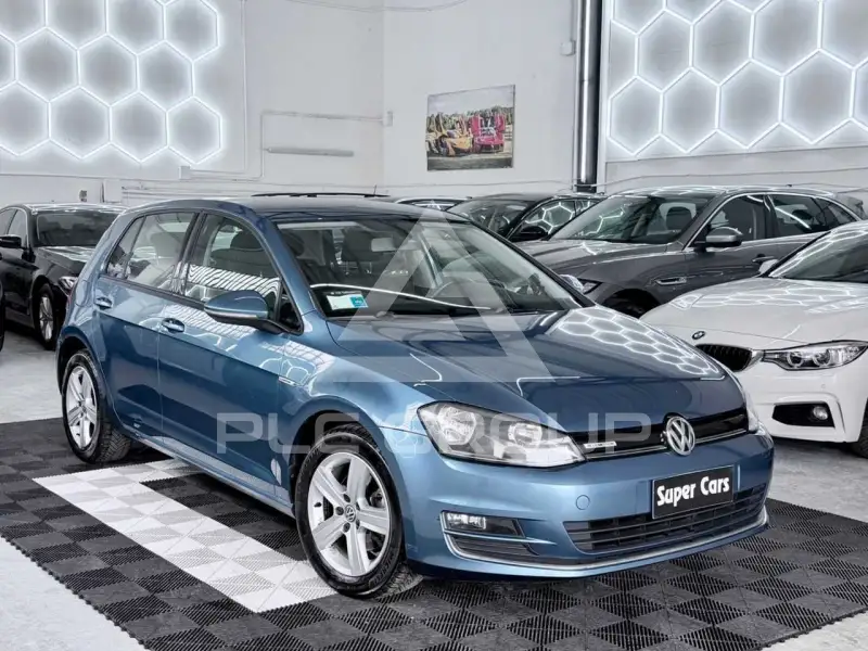 2016 Volkswagen GOLF