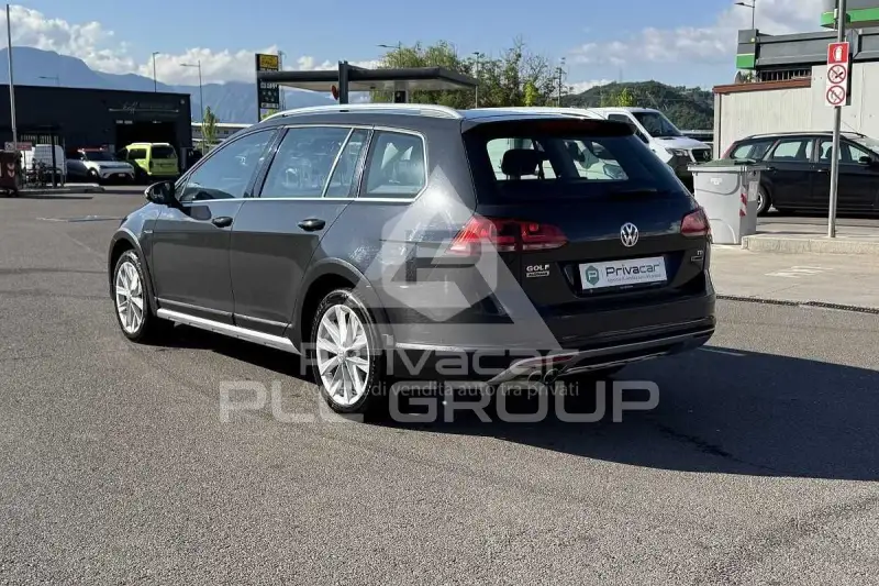 2016 Volkswagen GOLF