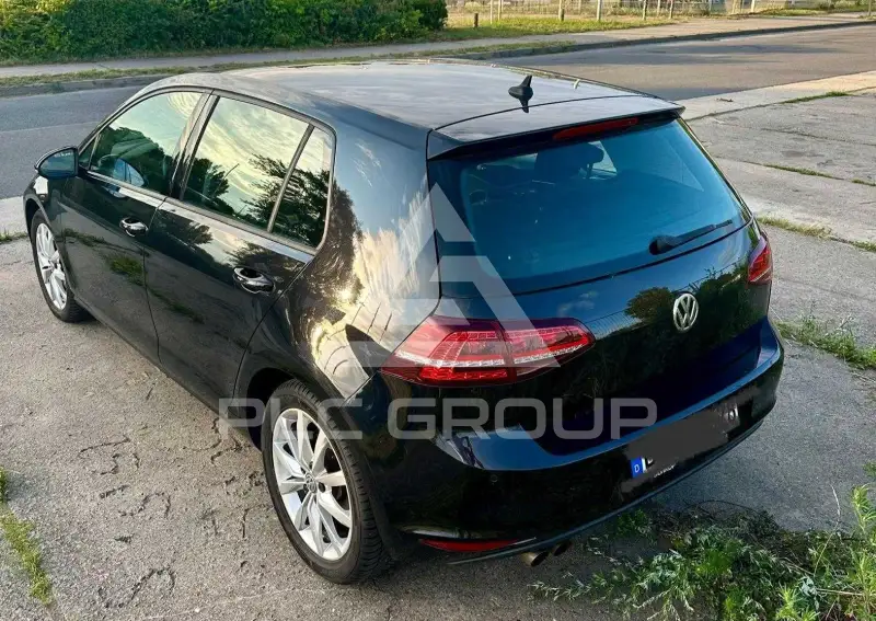 2016 Volkswagen GOLF
