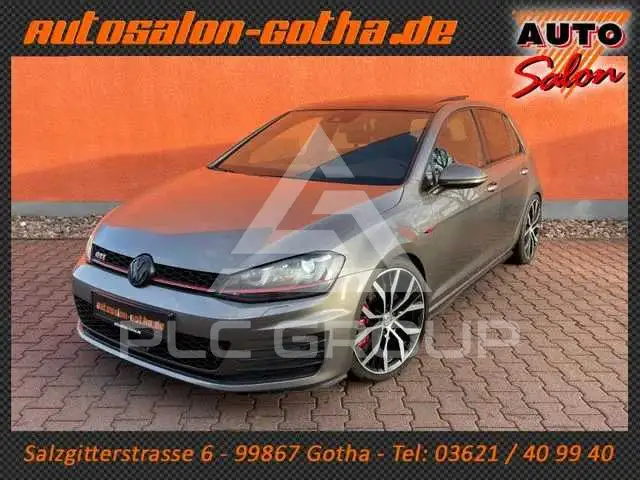 2016 Volkswagen GOLF