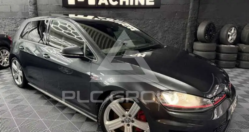 2016 Volkswagen GOLF