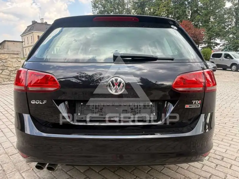2016 Volkswagen GOLF