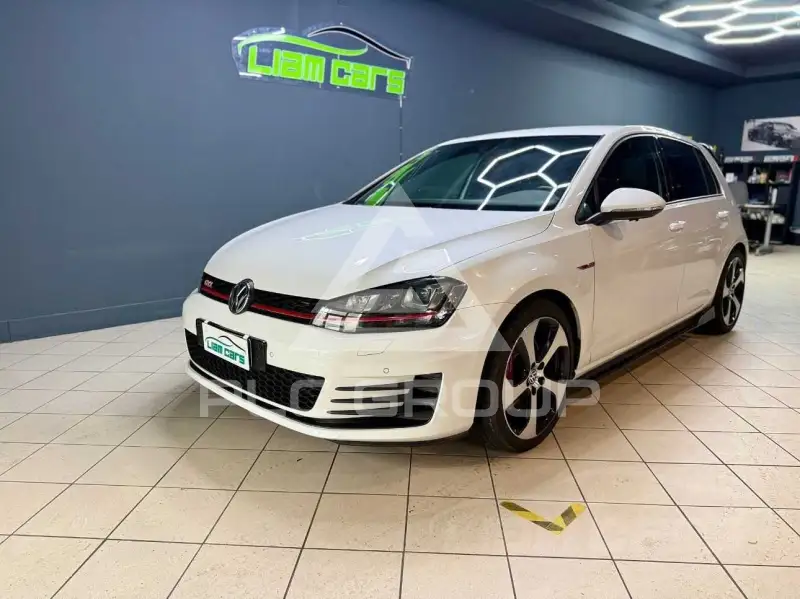 2016 Volkswagen GOLF